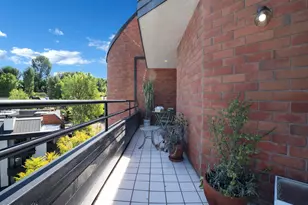 4706 Park Encino Ln, Encino, CA 91436 - Photo 17