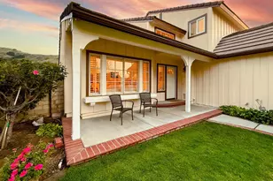 2080 Casual Ct, Simi Valley, CA 93065 - Photo 7