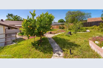 831 Calle Clavel, Thousand Oaks, CA 91360 - Photo 53