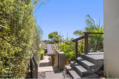 2285 El Jardin Avenue, Ventura, CA 93001 - Photo 39