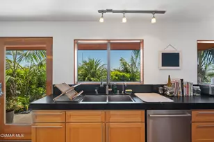 2285 El Jardin Ave, Ventura, CA 93001 - Photo 11