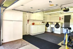 2489 N Greensward St, Simi Valley, CA 93065 - Photo 33