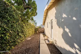 9720 Sophia Ave, North Hills, CA 91343 - Photo 27