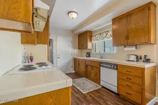 9720 Sophia Ave, North Hills, CA 91343 - Photo 11