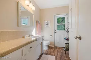 9720 Sophia Ave, North Hills, CA 91343 - Photo 17