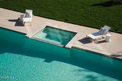 2036 Shadow Creek Drive, Agoura Hills, CA 91301 - Photo 41