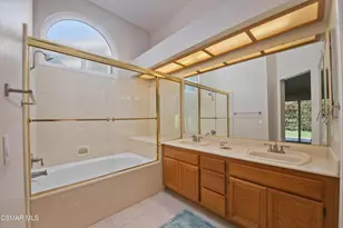 65 Iron Ridge Ln, Simi Valley, CA 93065 - Photo 17