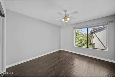 21205 Lassen Street #4, Chatsworth, CA 91311 - Photo 25