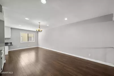 21205 Lassen Street #4, Chatsworth, CA 91311 - Photo 7