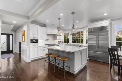 5545 Bromely Drive, Oak Park, CA 91377 - Photo 9