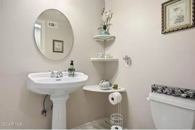 460 Arbor Lane Court #202, Thousand Oaks, CA 91360 - Photo 17