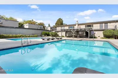 22050 Calvert Street #10, Woodland Hills, CA 91367 - Photo 25