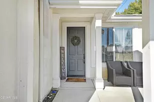 13223 Norfolk Ct, Moorpark, CA 93021 - Photo 5