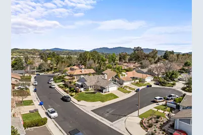 25772 Calle Court, Valencia, CA 91355 - Photo 23