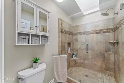 25772 Calle Court, Valencia, CA 91355 - Photo 31