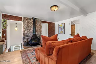 1268 Black Canyon Rd, Simi Valley, CA 93063 - Photo 9