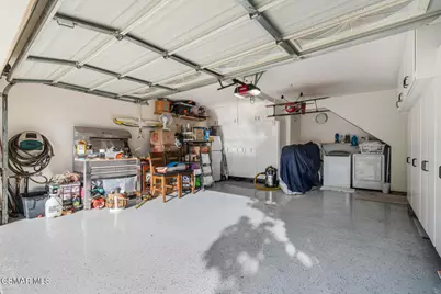 2040 Freesia Avenue, Simi Valley, CA 93063 - Photo 25