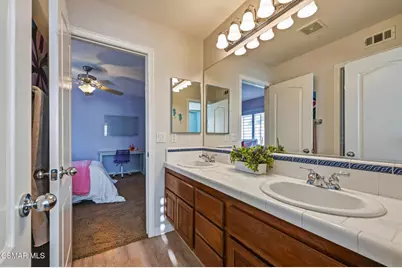 490 Peter Place, Simi Valley, CA 93065 - Photo 45