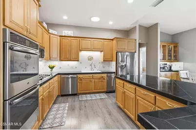 3319 Township Avenue, Simi Valley, CA 93063 - Photo 9