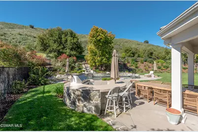 3886 Cresthaven Drive, Westlake Village, CA 91362 - Photo 35