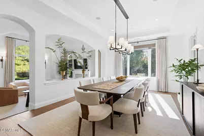 3886 Cresthaven Drive, Westlake Village, CA 91362 - Photo 11