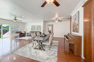 10111 Oak Park Ave, Northridge, CA 91325 - Photo 21