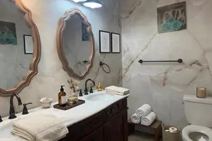 10111 Oak Park Ave, Northridge, CA 91325 - Photo 7