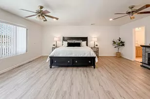 10111 Oak Park Ave, Northridge, CA 91325 - Photo 29