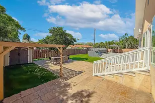 10111 Oak Park Ave, Northridge, CA 91325 - Photo 51