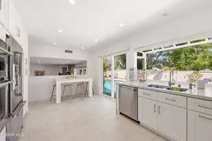 1666 Berwick Pl, Westlake Village, CA 91361 - Photo 13