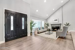 6214 Watertree Ct, Agoura Hills, CA 91301 - Photo 3