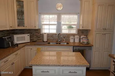 649 N Reese Place, Burbank, CA 91506 - Photo 5