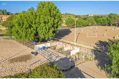 24816 Aden Avenue, Newhall, CA 91321 - Photo 7