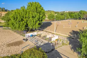 24816 Aden Ave, Newhall, CA 91321 - Photo 7