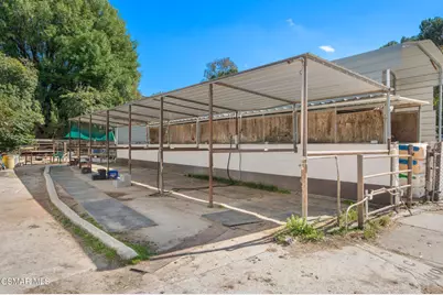 24816 Aden Avenue, Newhall, CA 91321 - Photo 17