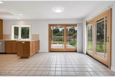 254 Greenmeadow Drive, Thousand Oaks, CA 91320 - Photo 19