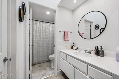 513 Water Oak Lane #B, Oak Park, CA 91377 - Photo 15