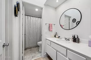 513 Water Oak Ln, Oak Park, CA 91377 - Photo 15