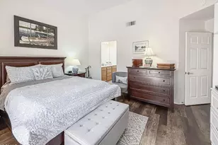 2037 Freesia Ave, Simi Valley, CA 93063 - Photo 15