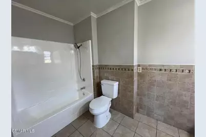 23220 Village 23, Camarillo, CA 93012 - Photo 11