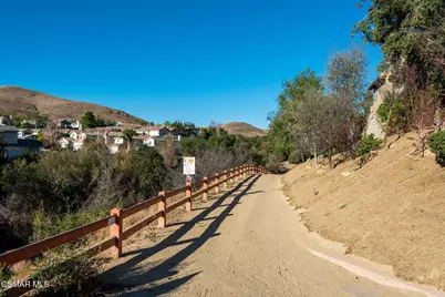 3642 Lang Ranch Parkway, Thousand Oaks, CA 91362 - Photo 47