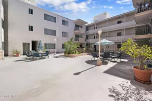 12955 Riverside Dr, Sherman Oaks, CA 91423 - Photo 21