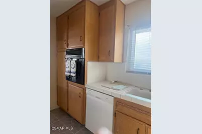 1341 Edgewood Way #23, Oxnard, CA 93030 - Photo 17