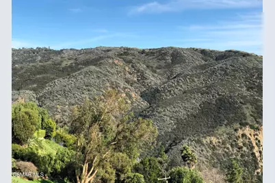 21801 Castlewood Drive, Malibu, CA 90265 - Photo 7