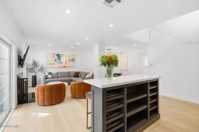 815 Sunstone Street, Westlake Village, CA 91362 - Photo 9