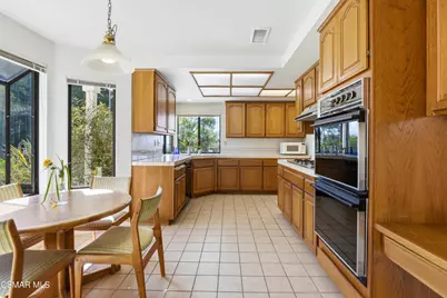 2654 Whitechapel Place, Thousand Oaks, CA 91362 - Photo 15