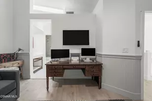 5473 Spanish Oak Ln, Oak Park, CA 91377 - Photo 25