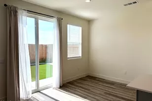 7201 Capitol Reef Dr, Bakersfield, CA 93313 - Photo 11