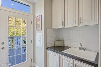 141 Sherwood Drive, Westlake Village, CA 91361 - Photo 17