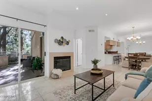 640 Indian Oak Ln, Oak Park, CA 91377 - Photo 7